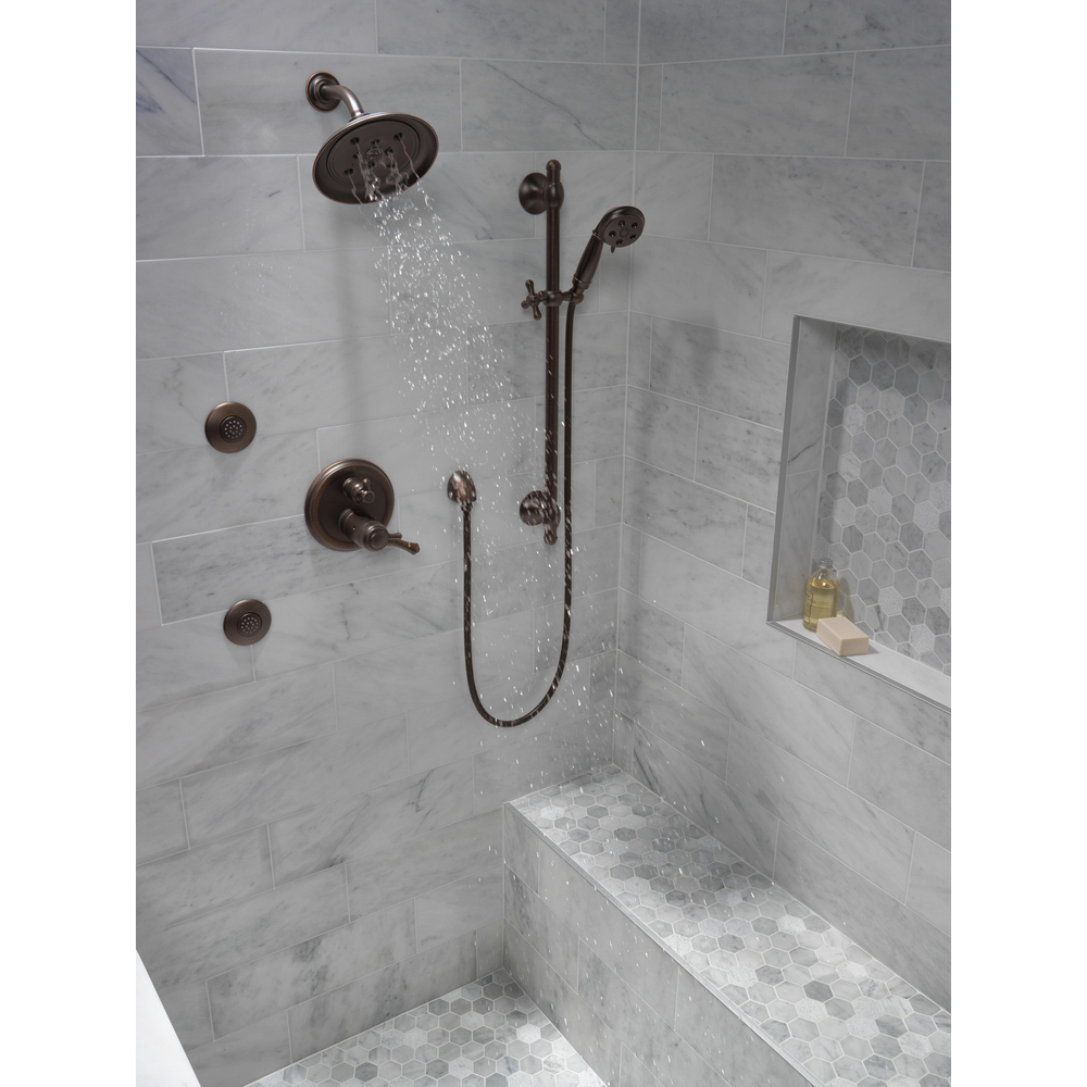 CASSIDY_INTEGRATED_DIVERTER_CUSTOM_SHOWER_RP70172RB_RP40593RB_RP72562RB_T27T897-RB_51308-RB_50560-RB_T50010-RB_SH5000-RB_WATER_03_WEB.jpg