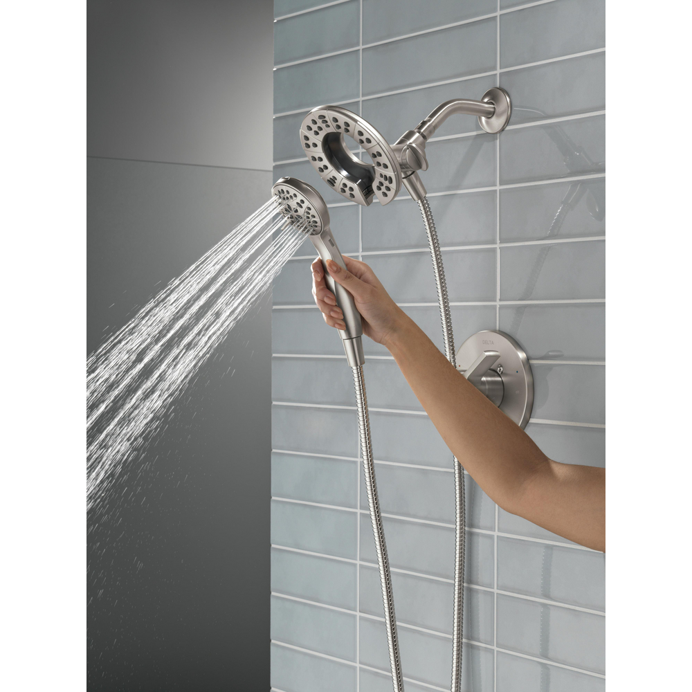 T142855-SP-I_MODEL_WATER_03_WEB.jpg