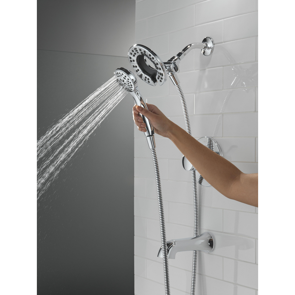T144855-I_MODEL_WATER_03_WEB.jpg