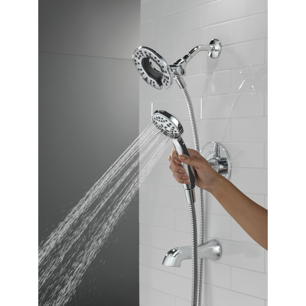 T144855-I_MODEL_WATER_04_WEB.jpg
