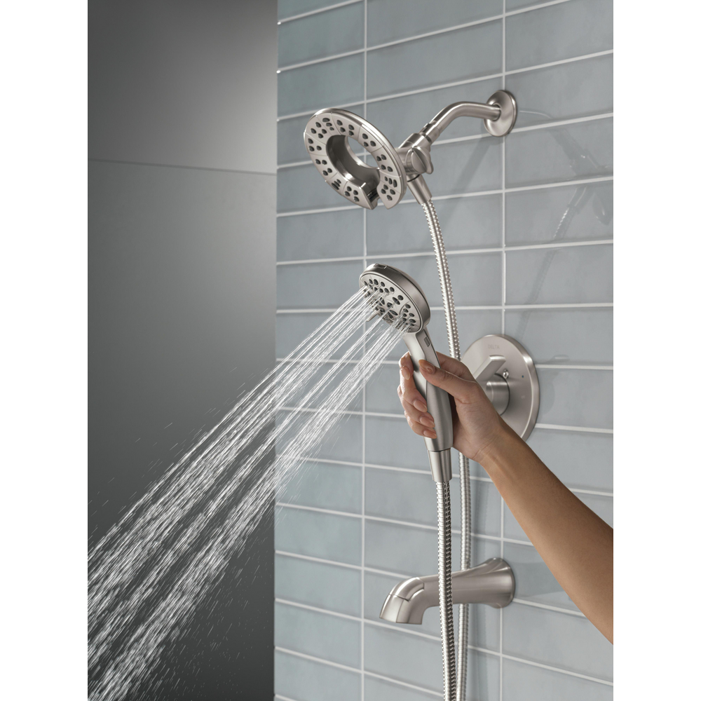 T144855-SP-I_MODEL_WATER_04_WEB.jpg