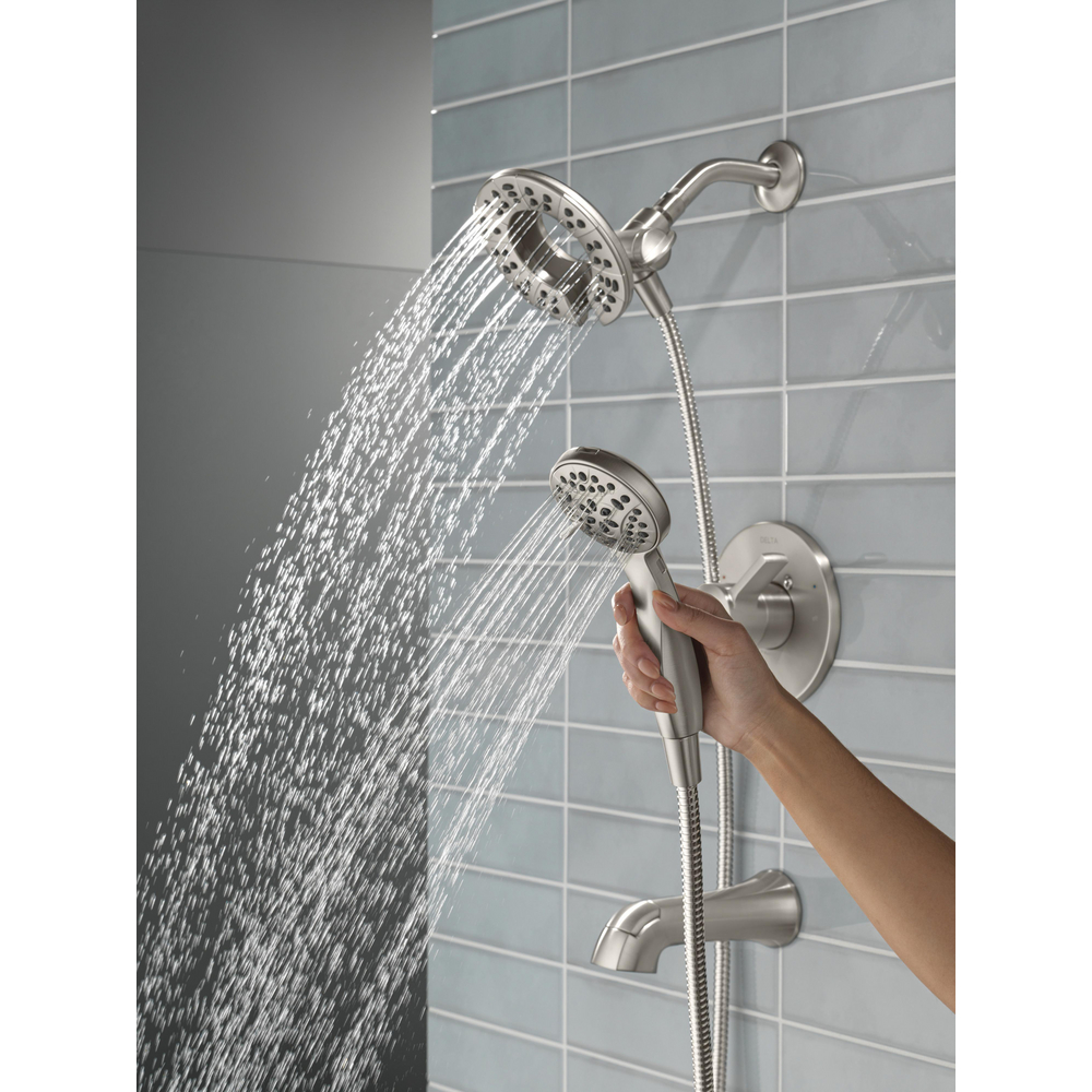 T144855-SP-I_MODEL_WATER_05_WEB.jpg
