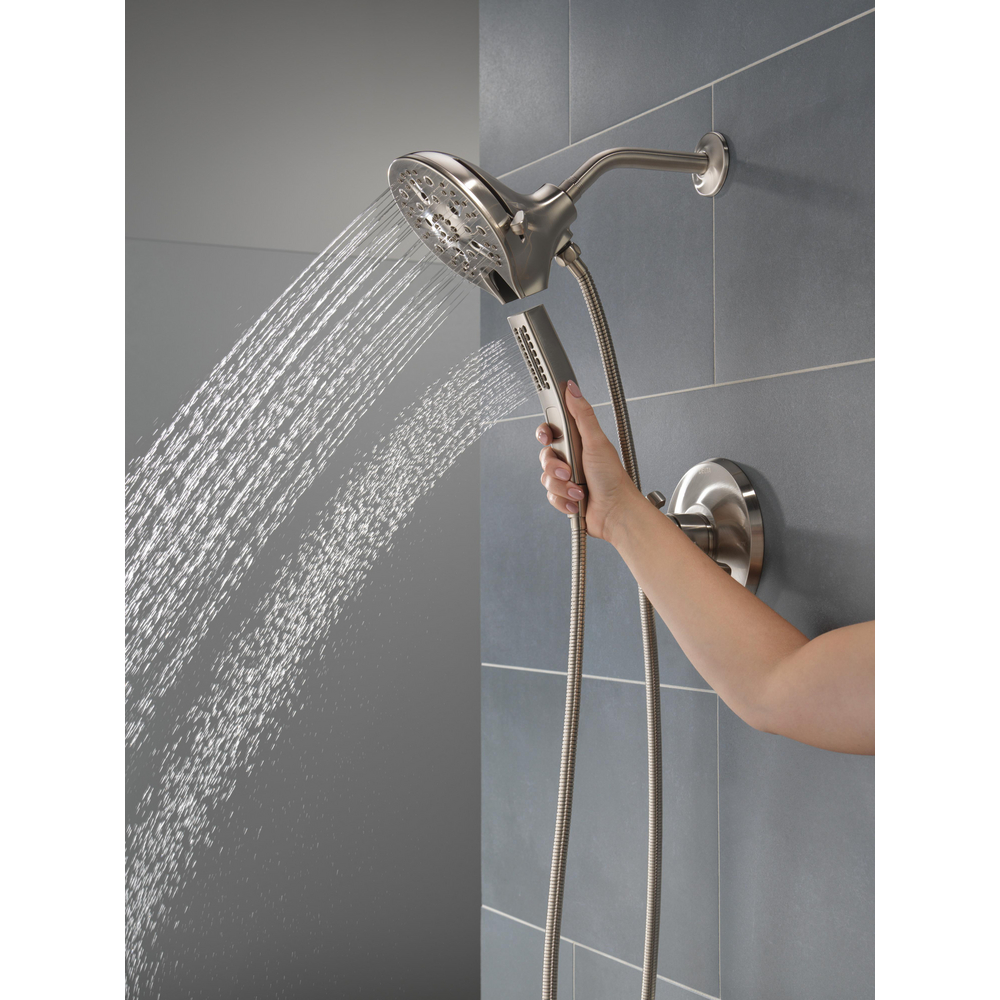 T17289-SS-PR_MODEL_WATER_03_WEB.jpg