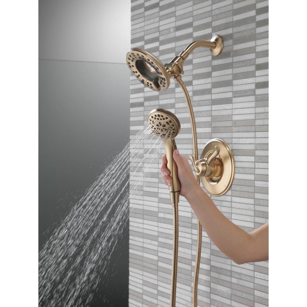 T17294-CZ-I_MODEL_WATER_04_WEB.jpg
