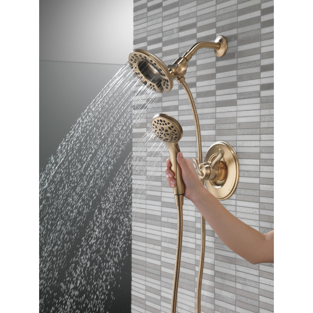 T17294-CZ-I_MODEL_WATER_05_WEB.jpg