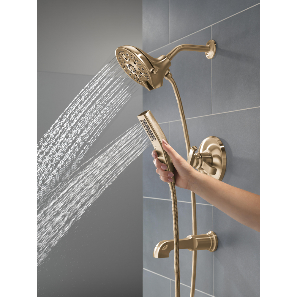 T17489-CZ-PR_MODEL_WATER_04_WEB.jpg