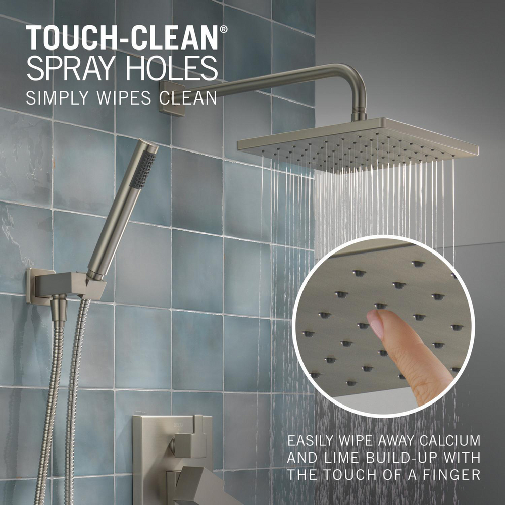 T342701-SP_NOLOGO_TouchCleanShowers_Infographic_WEB.jpg