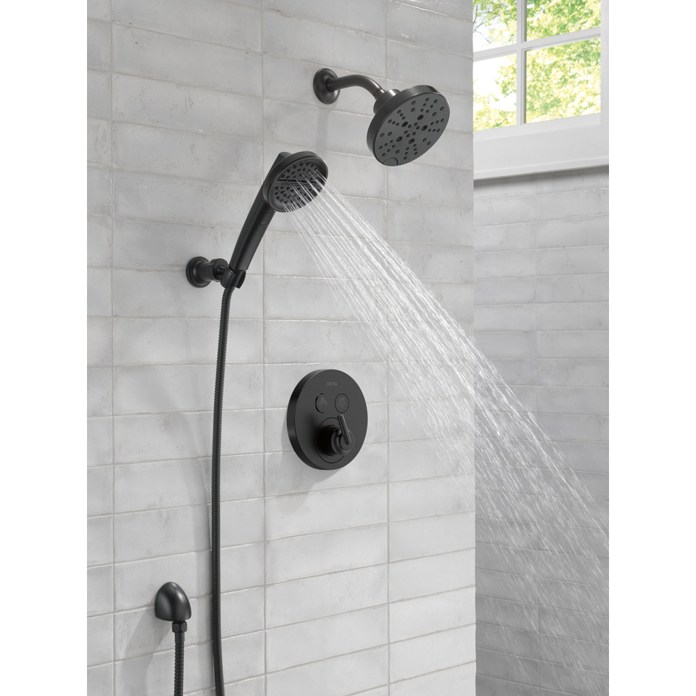 T37T259-BL_52668-BL_RP40593BL_RP6025BL_55386-BL_50560-BL_WATER_03_WEB.jpg