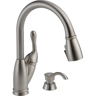 Kitchen Faucets, Fixtures and Kitchen Accessories | Delta Faucet